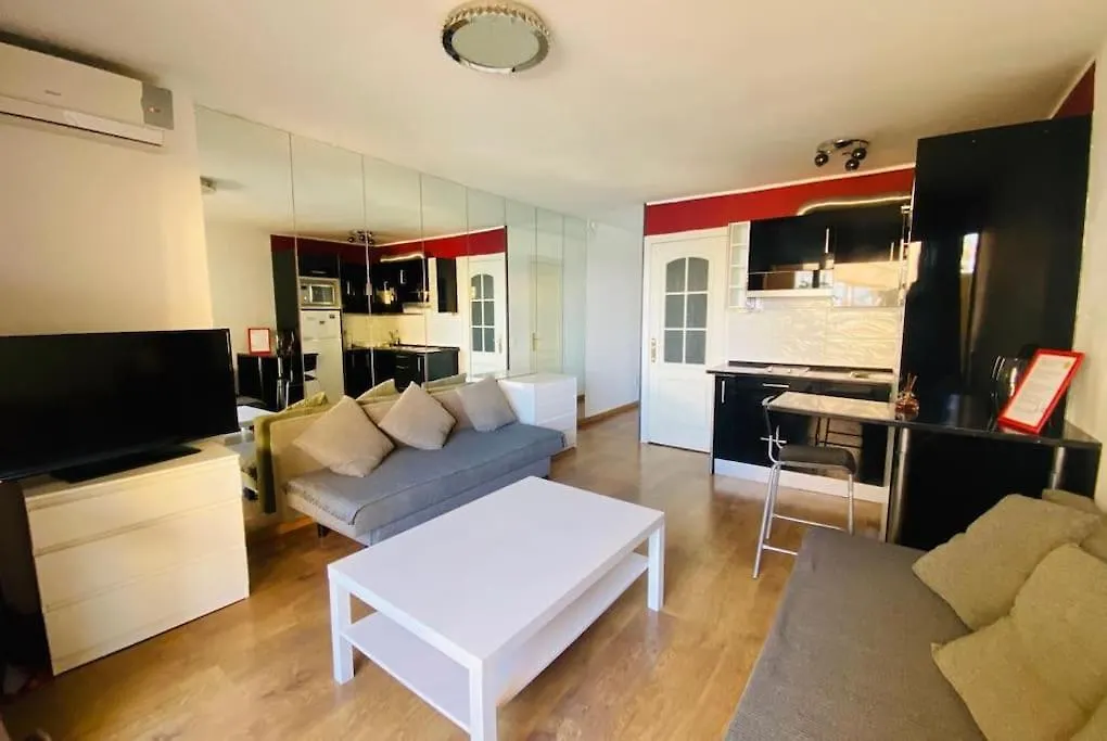 Apartment First Line Beach Studio/Center/5P! Marbella